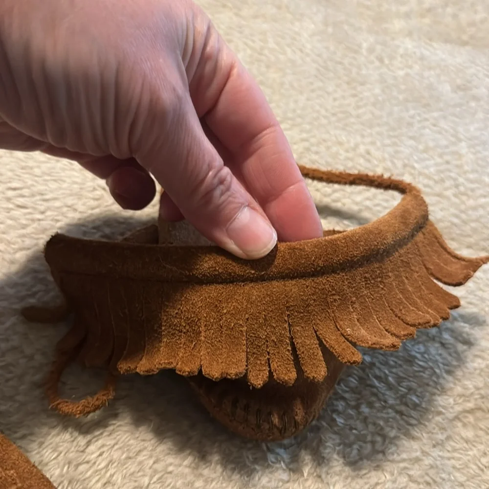 Minnetonka Infant Leather Moccasins toddler 3